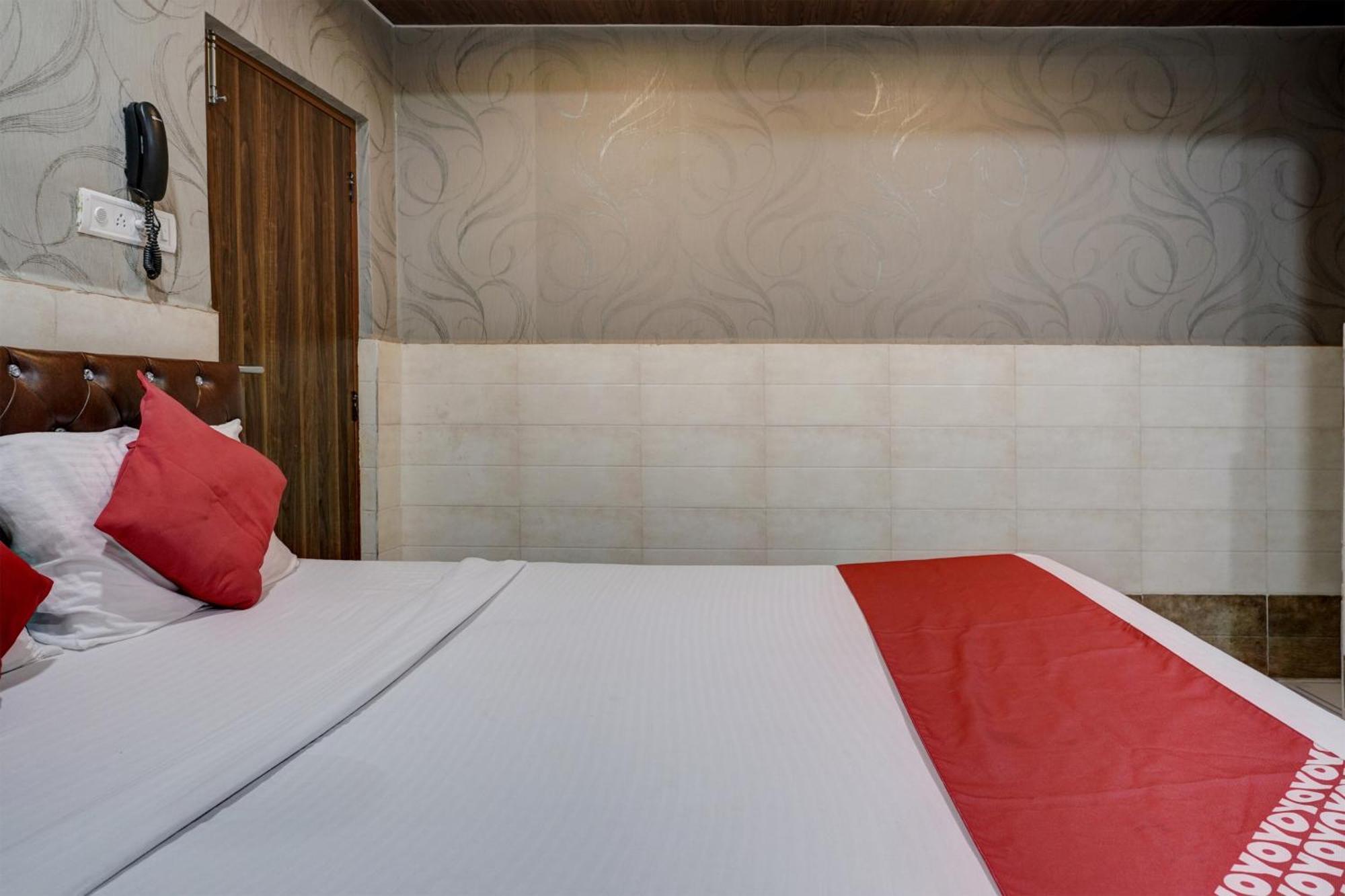 Hotel O Sapna Residency Mumbai Kültér fotó